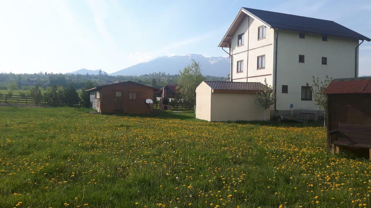 Bran White Clouds House And Chalet Exterior foto